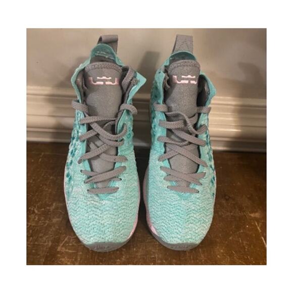 Nike LeBron XVII 17 GS South Beach Miami Green Pink BQ5594 444 5Y 6.5 Women - Picture 7 of 10